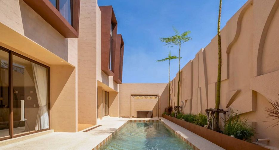 Villa zur Miete und zum Kauf mit 5 Zimmer in Pratumnak, Pattaya
