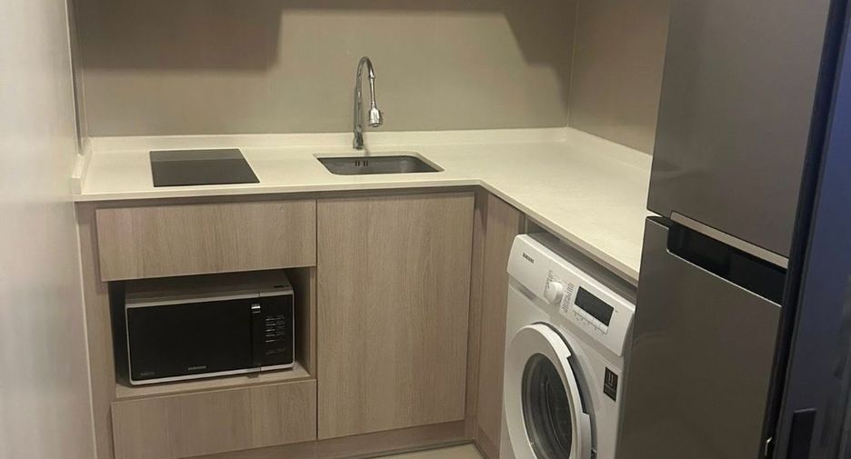 Condo en alquiler de 1 habitaciones en Watthana, Bangkok