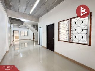 For sale 4 bedrooms townhouse in Sai Mai, Bangkok
