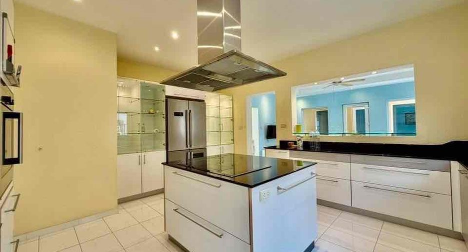 Villa zum Kauf und zur Miete mit 4 Zimmer in East Pattaya, Pattaya