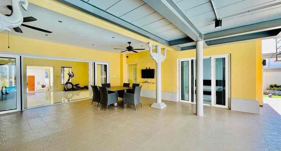 Villa zum Kauf und zur Miete mit 4 Zimmer in East Pattaya, Pattaya
