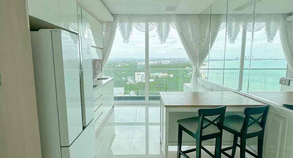 For rent 2 bedrooms condo in Sattahip, Chonburi