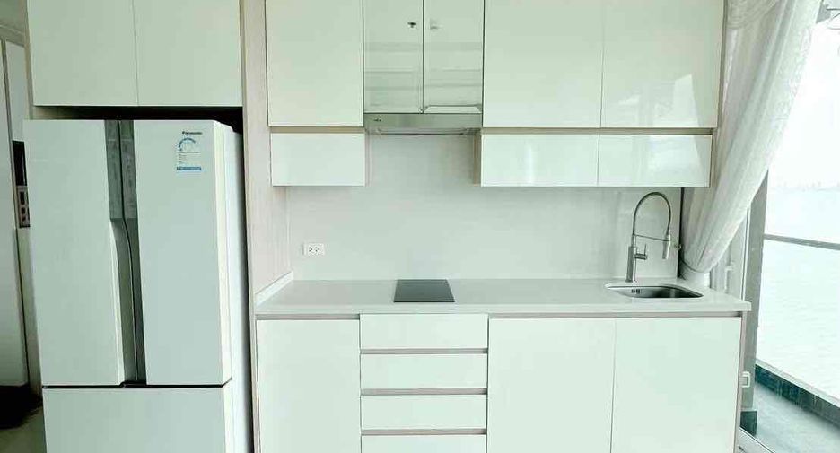 For rent 2 bedrooms condo in Sattahip, Chonburi