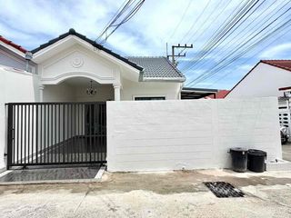 For sale 2 ベッドルーム house in Bang Lamung, Chonburi