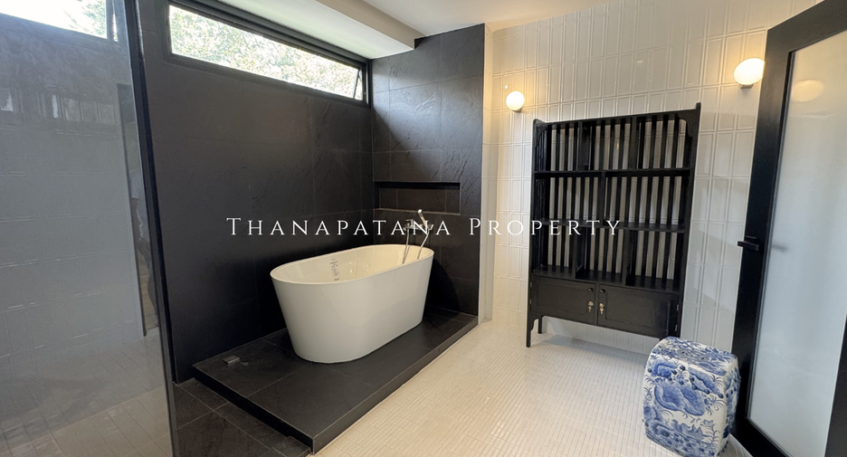 Haus zum Kauf mit 3 Zimmer in Phasi Charoen, Bangkok