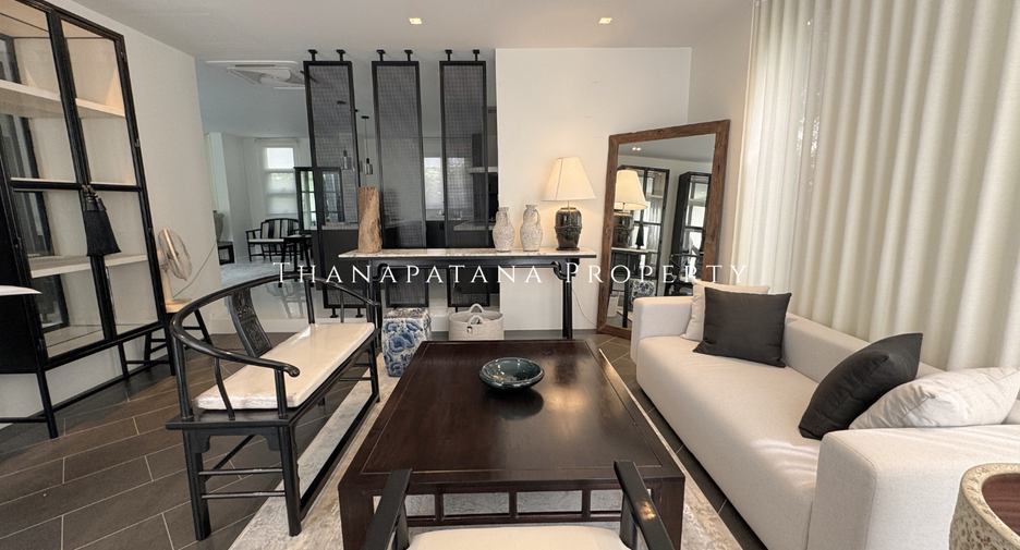 Haus zum Kauf mit 3 Zimmer in Phasi Charoen, Bangkok