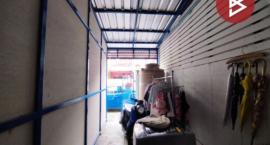 For sale 2 bedrooms townhouse in Thanyaburi, Pathum Thani