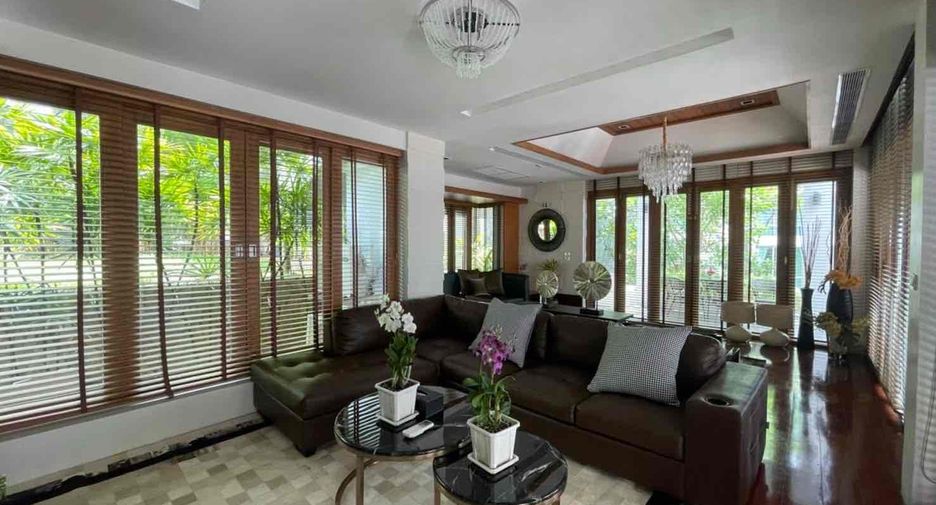 For sale and for rent 5 bedrooms villa in Bang Lamung, Chonburi