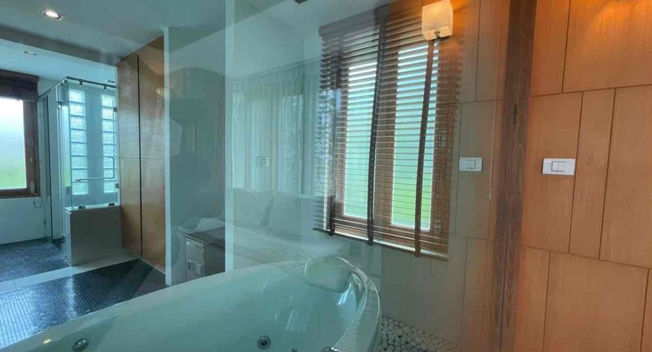 For sale and for rent 5 bedrooms villa in Bang Lamung, Chonburi