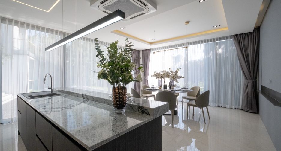 For rent and for sale 4 bedrooms house in Doi Saket, Chiang Mai