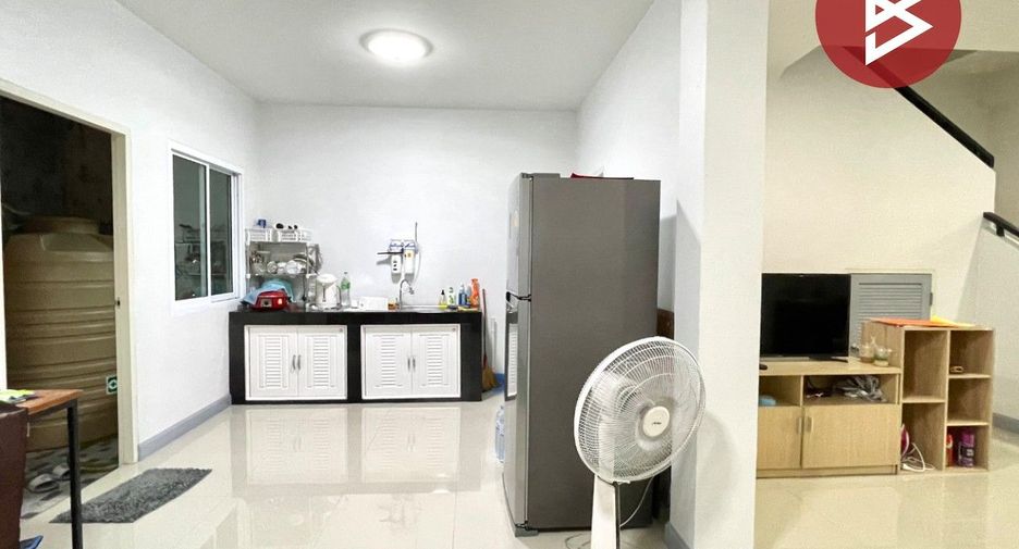 For sale 3 bedrooms townhouse in Mueang Chon Buri, Chonburi
