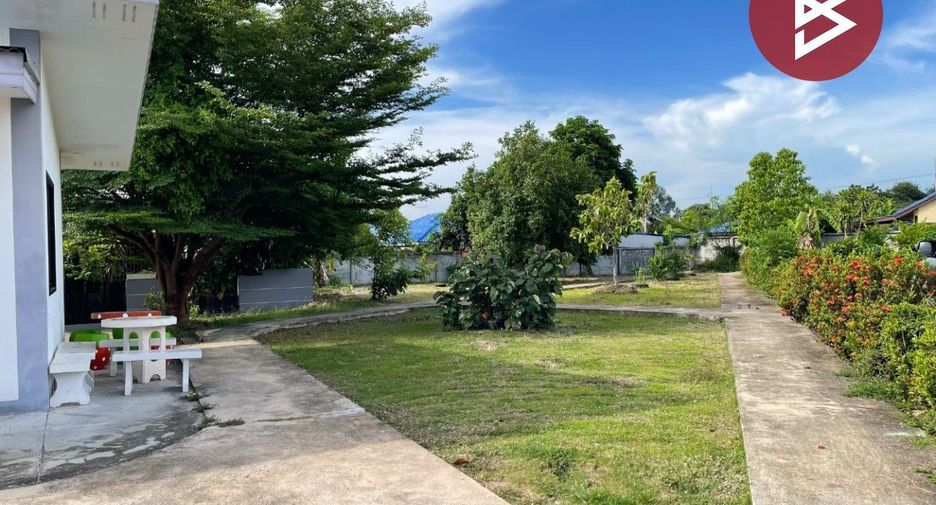 For sale 3 bedrooms townhouse in Mueang Chon Buri, Chonburi