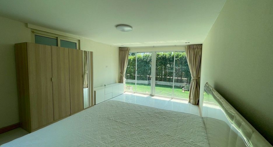 Haus zur Miete und zum Kauf mit 4 Zimmer in Lat Phrao, Bangkok