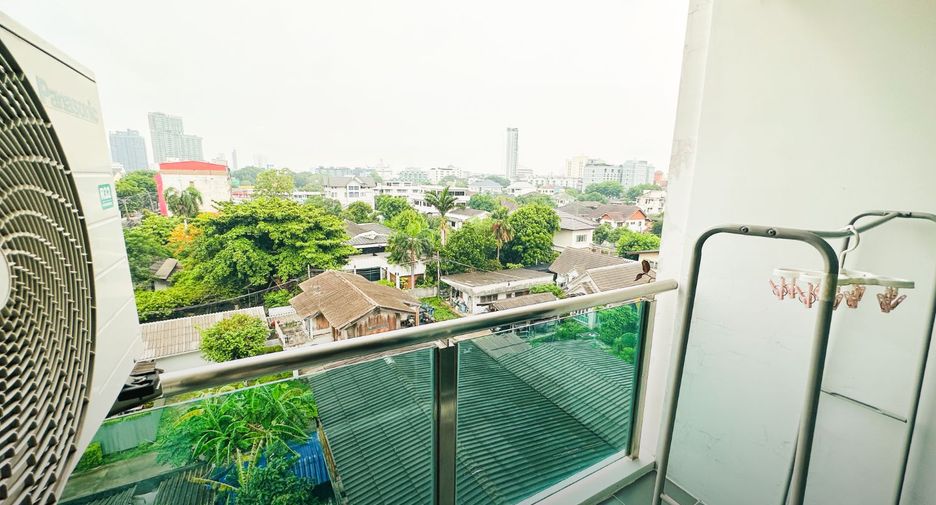 For sale 1 bed condo in Chatuchak, Bangkok