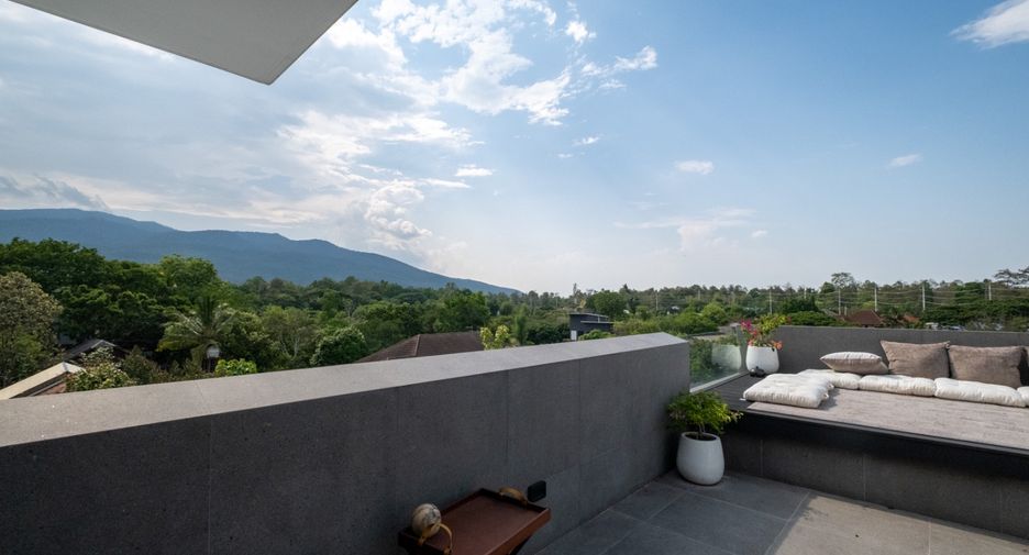 For rent 4 bedrooms house in Mueang Chiang Mai, Chiang Mai