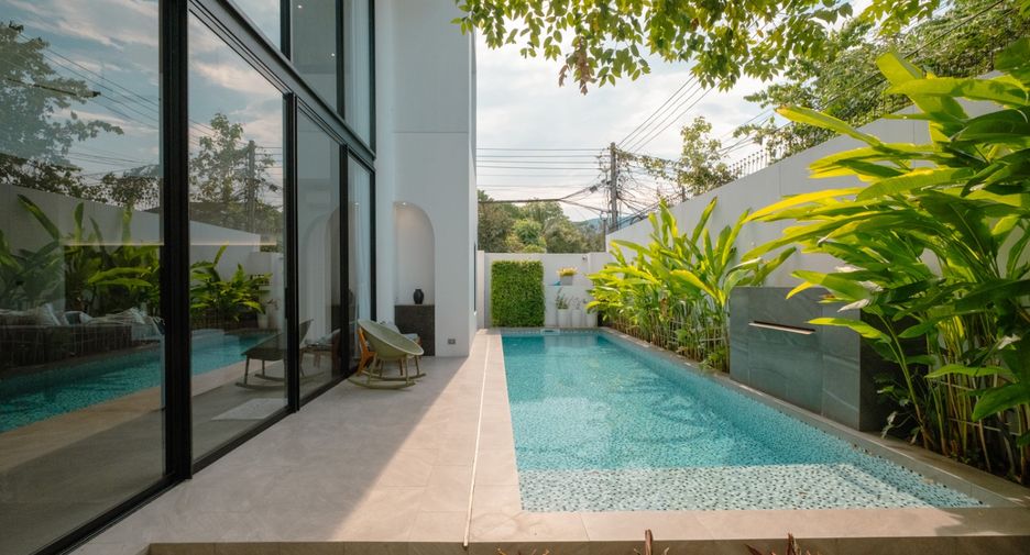 For rent 4 bedrooms house in Mueang Chiang Mai, Chiang Mai