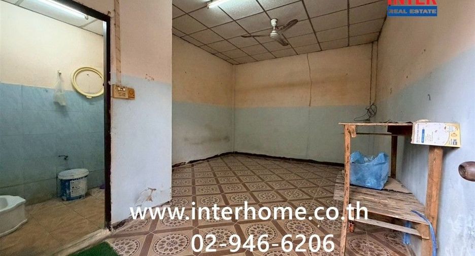 For sale 10 bedrooms retail Space in Sai Mai, Bangkok