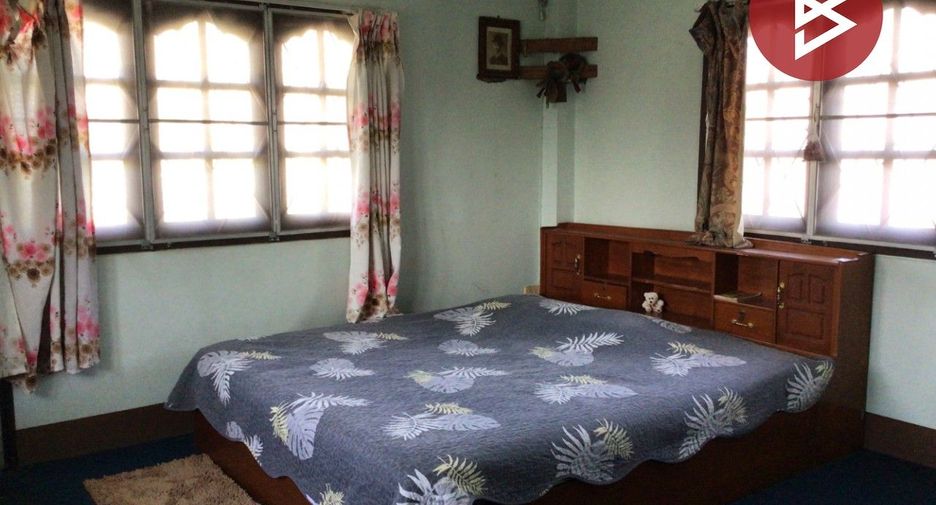 For sale 4 bedrooms house in Mueang Chiang Rai, Chiang Rai