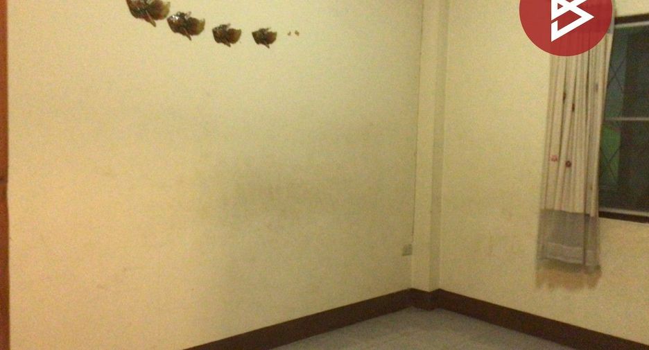For sale 4 bedrooms house in Mueang Chiang Rai, Chiang Rai