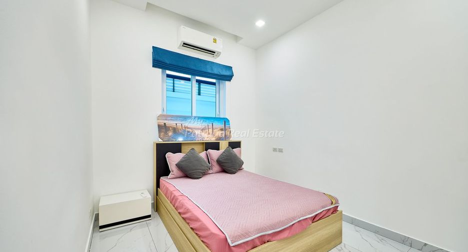 For sale 3 bedrooms villa in East Pattaya, Pattaya