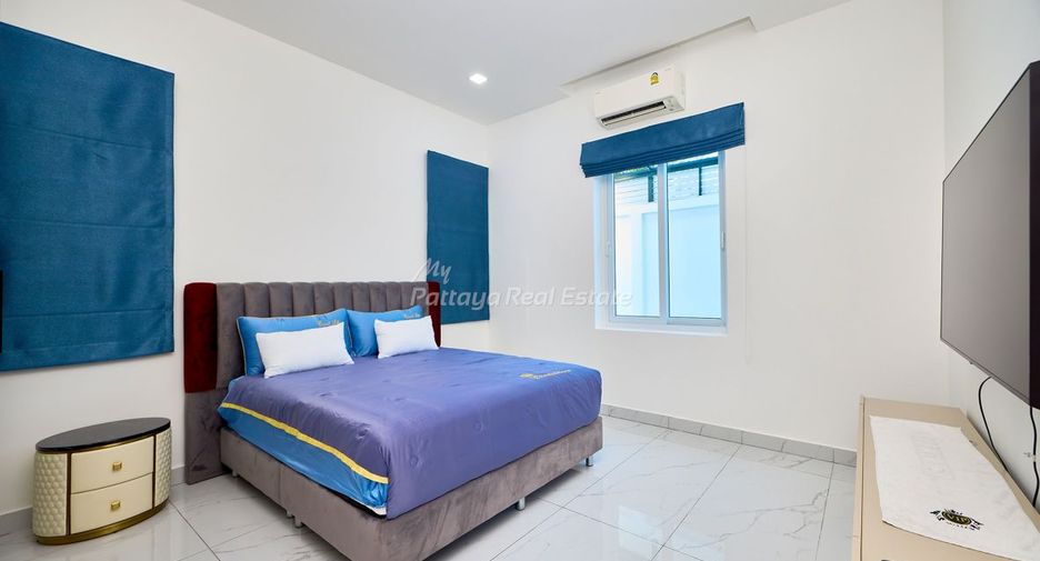 For sale 3 bedrooms villa in East Pattaya, Pattaya