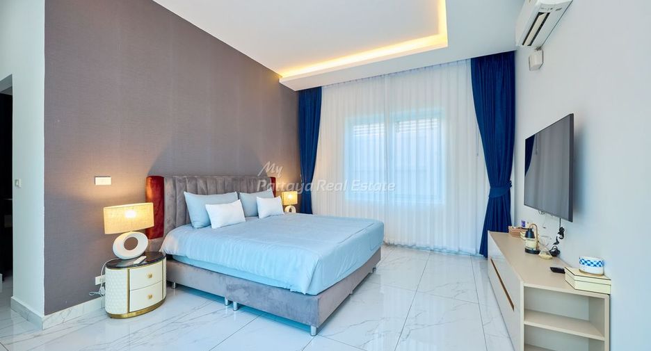 For sale 3 bedrooms villa in East Pattaya, Pattaya