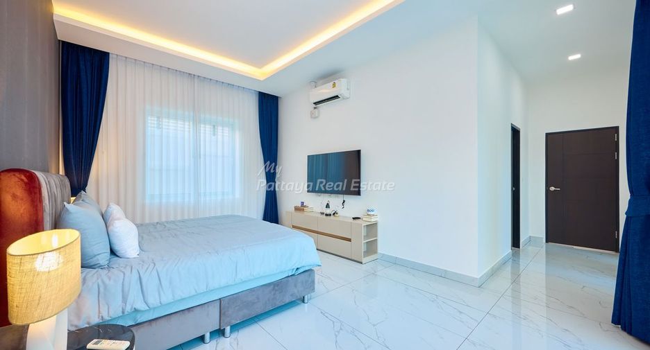 For sale 3 bedrooms villa in East Pattaya, Pattaya