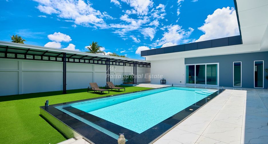 For sale 3 bedrooms villa in East Pattaya, Pattaya