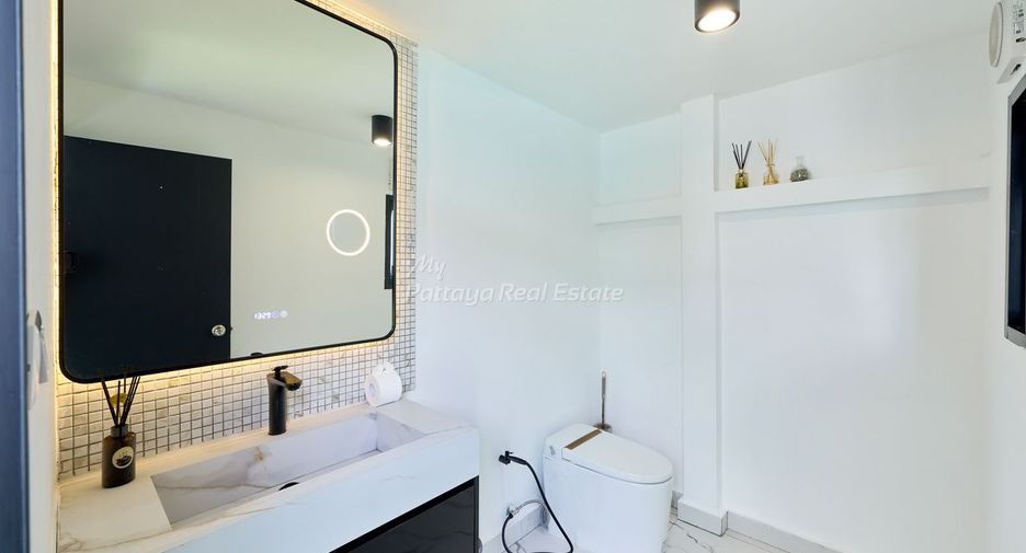 For sale 3 bedrooms villa in East Pattaya, Pattaya