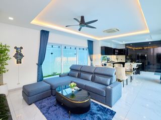 For sale 3 bedrooms villa in Bang Lamung, Chonburi