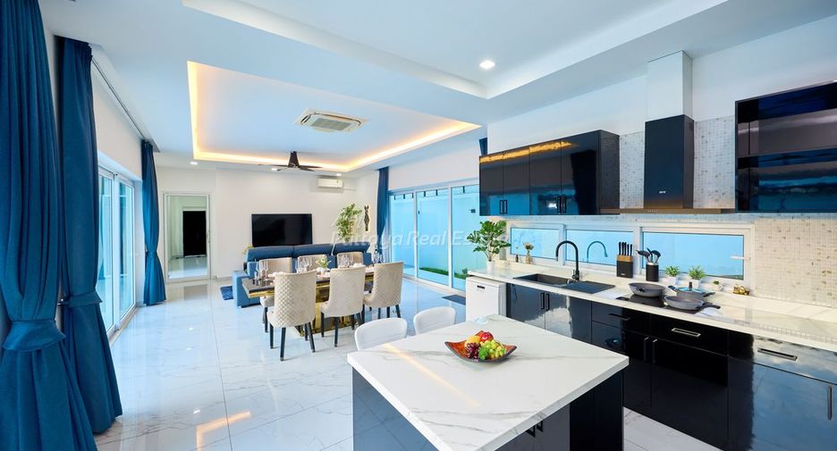 For sale 3 bedrooms villa in East Pattaya, Pattaya