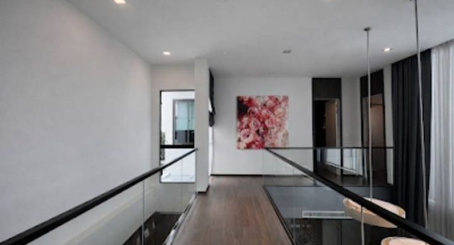 Casa en venta de 4 habitaciones en Min Buri, Bangkok