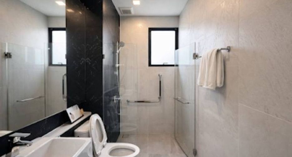 Casa en venta de 4 habitaciones en Min Buri, Bangkok