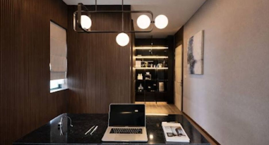 Casa en venta de 4 habitaciones en Min Buri, Bangkok