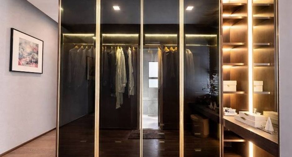 Casa en venta de 4 habitaciones en Min Buri, Bangkok
