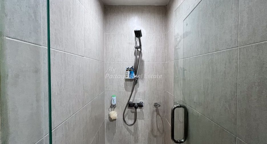 For sale 2 bedrooms condo in Pratumnak, Pattaya