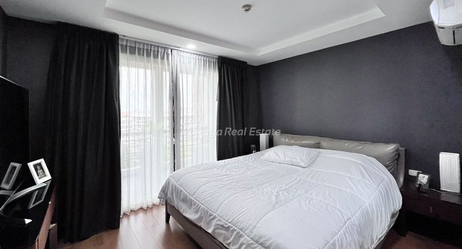For sale 2 bedrooms condo in Pratumnak, Pattaya