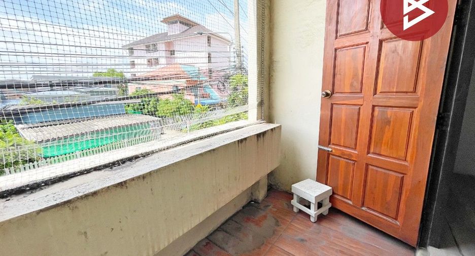 Gewerbefläche zum Kauf mit 2 Zimmer in Mueang Chon Buri, Chonburi