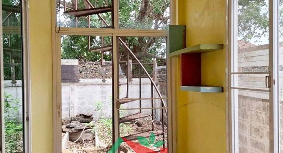 For sale 4 bedrooms house in Khlong Sam Wa, Bangkok