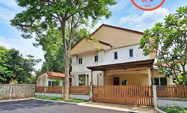 For sale 4 bedrooms house in Khlong Sam Wa, Bangkok