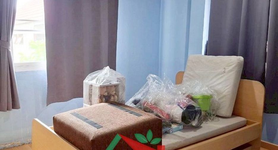 For sale 4 bedrooms house in Khlong Sam Wa, Bangkok