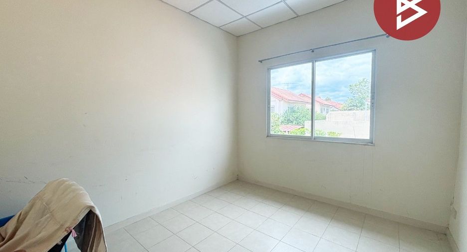 Casa adosada en venta de 2 habitaciones en Phra Samut Chedi, Samut Prakan