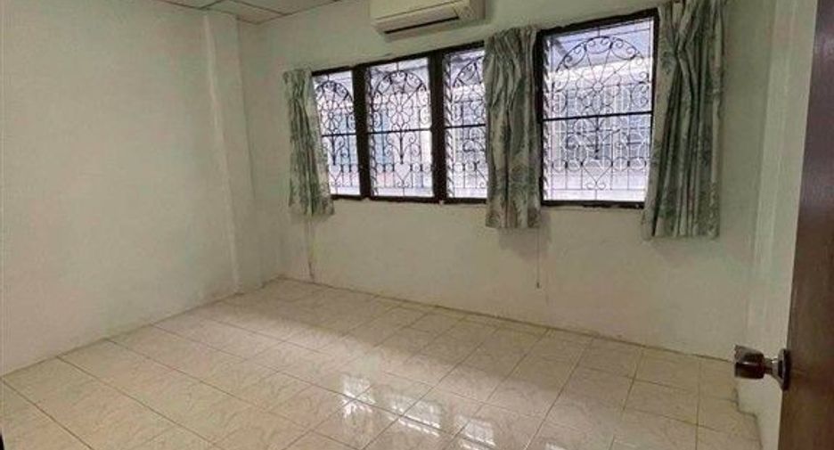 ขาย 3 ห้องนอน ทาวน์เฮ้าส์ ใน บางเขน, กรุงเทพฯ