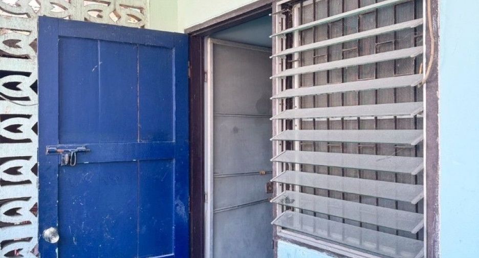 For sale studio apartment in Phra Pradaeng, Samut Prakan
