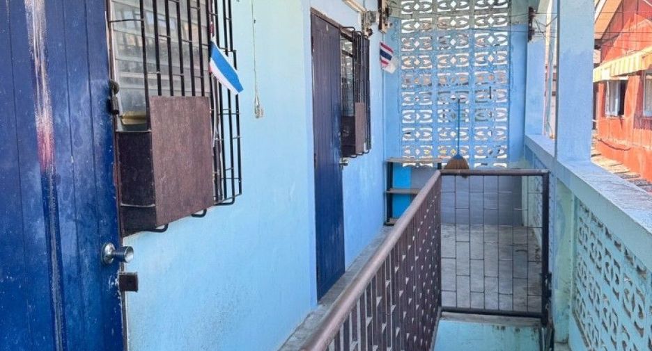For sale studio apartment in Phra Pradaeng, Samut Prakan