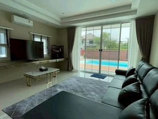 For sale 5 bedrooms house in Sai Mai, Bangkok