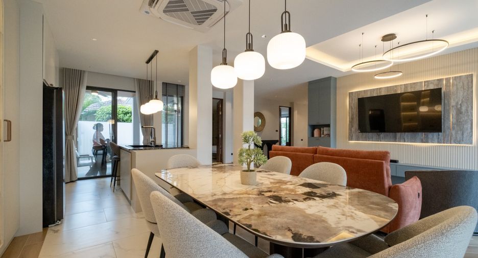 For rent and for sale 5 bedrooms house in San Sai, Chiang Mai