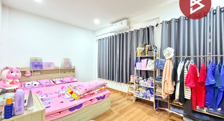 For sale 3 bedrooms townhouse in Bang Bo, Samut Prakan
