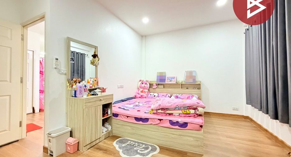 For sale 3 bedrooms townhouse in Bang Bo, Samut Prakan