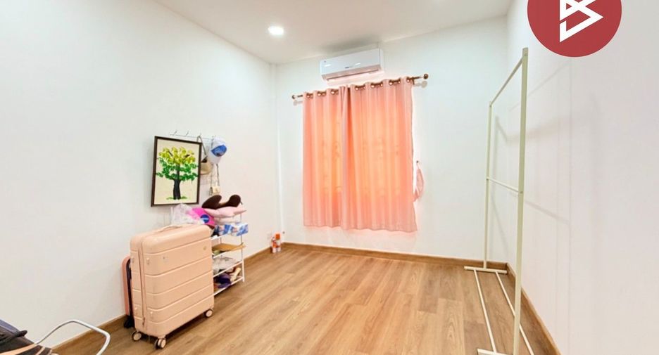 For sale 3 bedrooms townhouse in Bang Bo, Samut Prakan